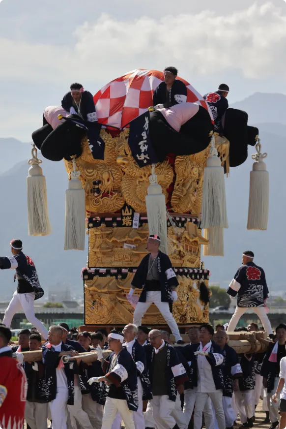 太鼓台の装飾スライド08