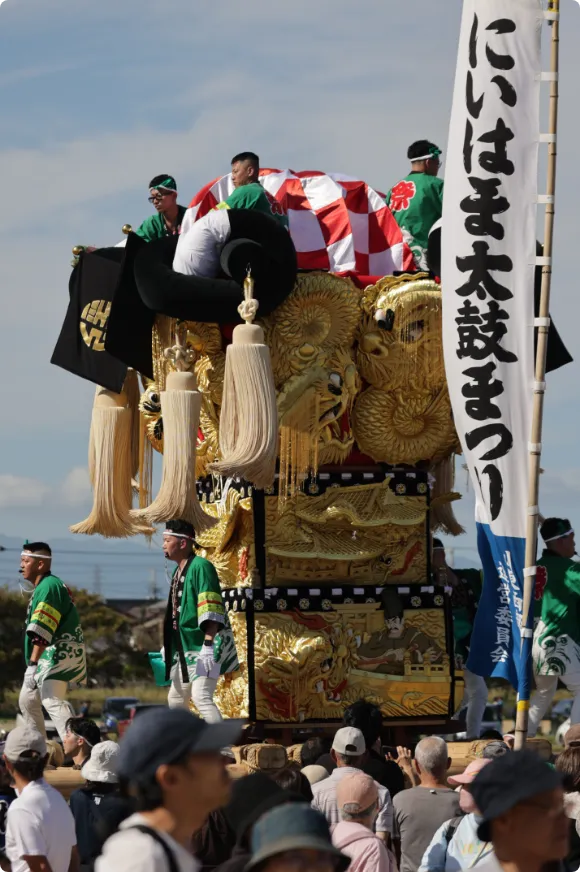 太鼓台の装飾スライド09