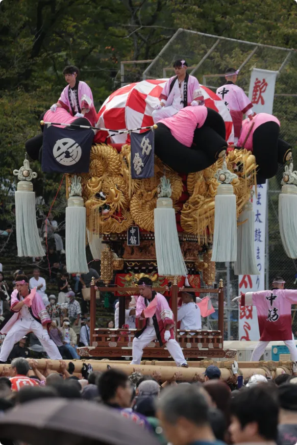 太鼓台の装飾スライド11