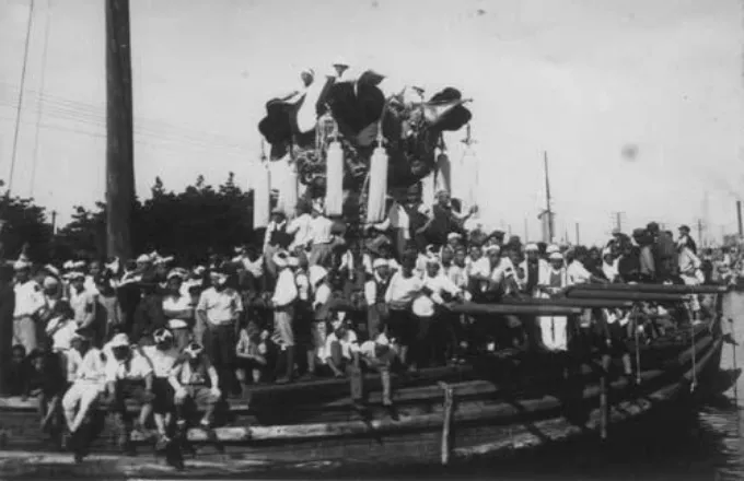 ダルマ船の船御幸（昭和10年）