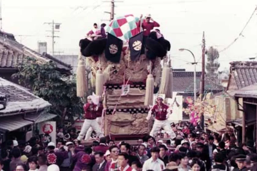 新居浜太鼓祭りの歴史紹介スライド10